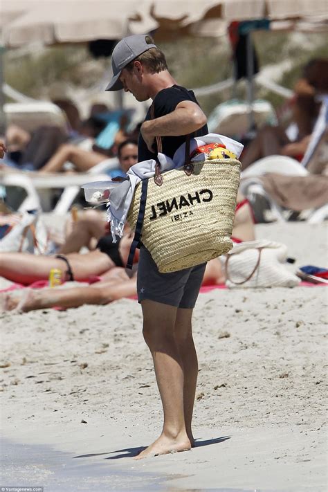 Wives and girlfriends of sir lewis carl davidson hamilton mbe honfreng (born 7 january 1985) is a british racing driver. Nico Rosberg enjoys beach day with wife and daughter ...
