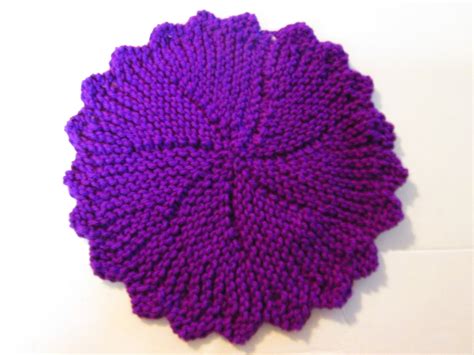 They are also great ways to try out a new technique. Knit a Round Purple Dish Cloth : 17 Steps (with Pictures ...