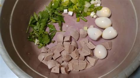 Simak resep cara membuat sayur sop ayam bakso, dilengkapi foto dan video agar jelas. Cara membuat sayur SOP bakso terenak || pas buat yang masih belajar masak - YouTube