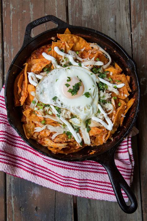 These mexican breakfast foods all provide you with amazing flavors and new ways to enjoy breakfast. From the kitchen: Chilaquiles {Two Ways} | Mexican food ...