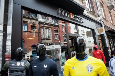 « ni relâchement ni excitation » avant l'asse. Foot Korner, la chaîne de magasins certifiée par la street ...