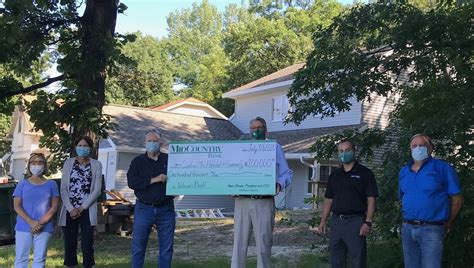 Anchor bank's as mobile as you are! Central Minnesota Chapter of Habitat for Humanity and ...