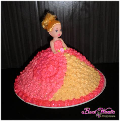 Ramai yang bertanya cara untuk membuat icing atau krim kek. Cara Deco Kek Puteri / Princess Cake Simple - Buat Wanita