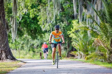 What is the longest paved bike trail in Florida? 2