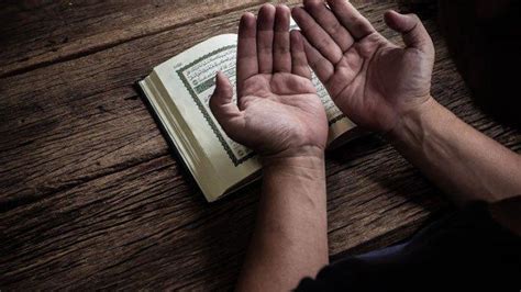 Selamat tahun baru 2021, semoga tahun ini kamu bisa belajar dengan lebih tenang tanpa mengkhawatirkan apapun ya. Inilah Doa Akhir Tahun dan Tahun Baru 2021 untuk Resolusi ...