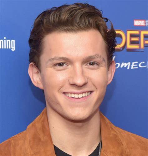 He weighs 64 kg in kilograms or 141 lbs in pounds. Tom Holland Biography,Weight,Height,Body,Career,Age and ...