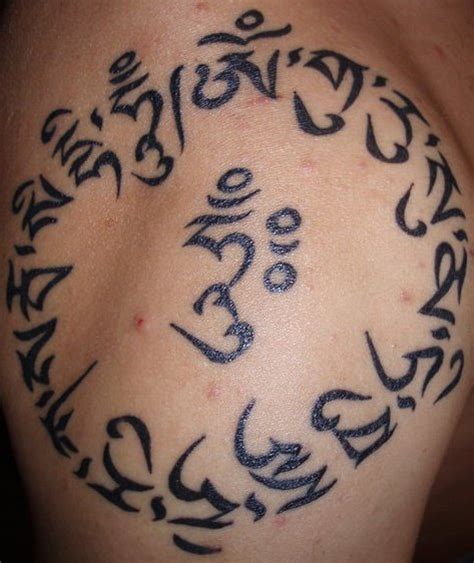 50 tatouages bouddhistes tibétains et thaïlandais. Site de tatouages tibétains : traduction tatouage circulaire