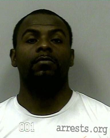 Information found on countyoffice.org is strictly for informational purposes and does not construe legal, financial or medical advice. Lamar Gordon Mugshot | 03/17/13 Georgia Arrest