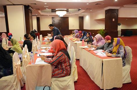 Pelajar di smk dato' penggawa barat pontian, johor, malaysia. SMKDPB: KURSUS INOVASI DALAM PERKHIDMATAN SMK DATO ...