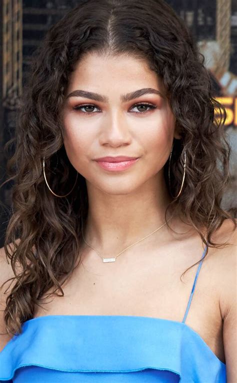 Big ass & curly hair lela star sucking cock on sofa. Zendaya from The Best Celebrity Curly Hairstyles | E! News