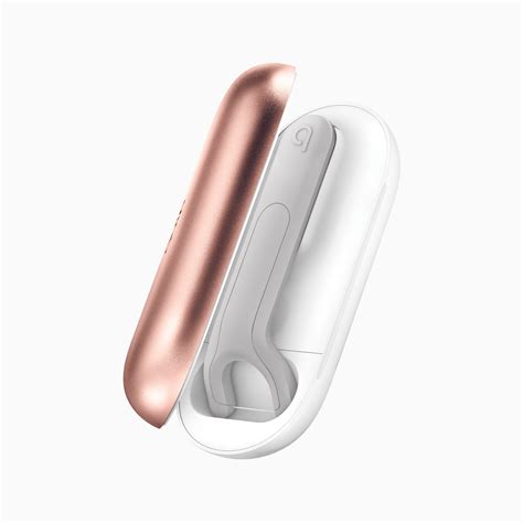 Modern oral care designed to make good habits simple, affordable & enjoyable! quip Refillable Floss Pick, Reusable Pick + Preloaded ...