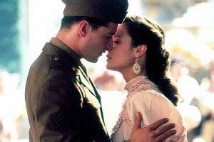 While rose is engaged to the cruel cal hockley, she ends up falling for jack as she dreams of escaping her. The Top 10 Most Romantic Movies - Mamiverse