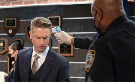 Svu originally aired on monday nights at 9pm/8c. Law & Order: SVU Season 22 Episode 1: "Guardians and ...