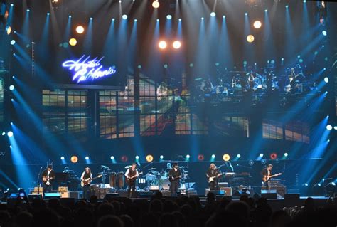 Granted, they are for the studio version, but how many bands have 7 or 8 guitarists to do it right? Eagles Perform "Hotel California" and Greatest Hits At ...