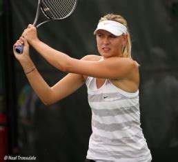 Sharapova retires after twisting ankle, Kirilenko stopped ...