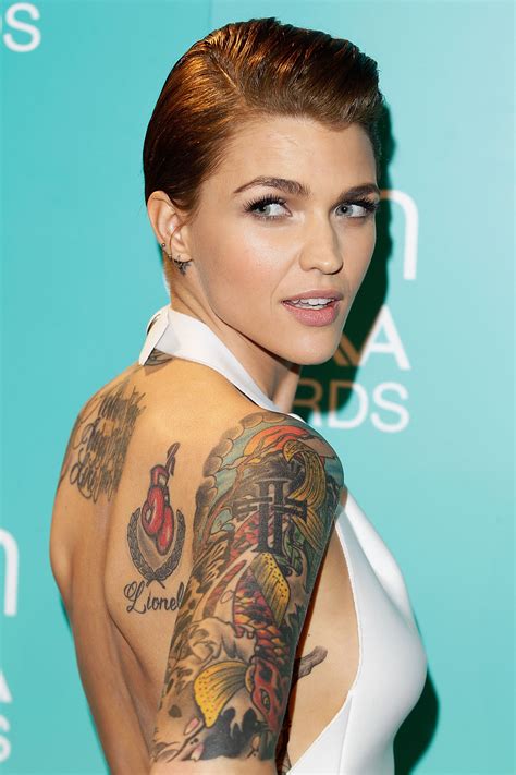 This gorgeous ruby jewellery tattoo is brilliantly designed. Ruby Rose Tattoo Models | Full HD Pictures