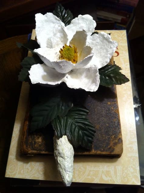 I'll teach you everything from creating a flower center to making a sturdy base to hang the flowers from. Arnold Grummer's Papermaking: Flower Making With Hand Made ...