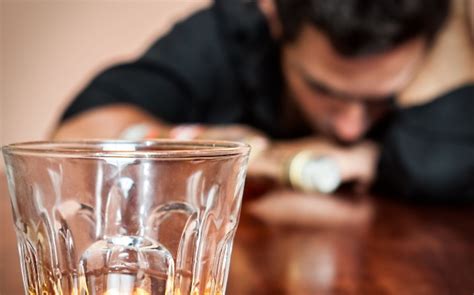 Here you may to know how to avoid alcohol poisoning reddit. Alcoholics Anonymous: does it work?