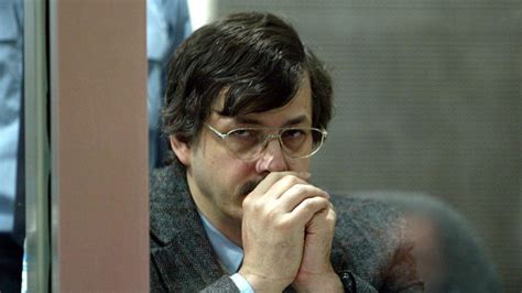 Dutroux was convicted in 1989 for the abduction an. Marc Dutroux doet opnieuw poging vervroegde vrijlating ...