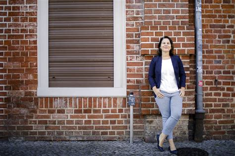 Dass annalena baerbock das deutlich macht, verdient anerkennung. Wahlen in Deutschland: Annalena Baerbock und der Politbetrieb