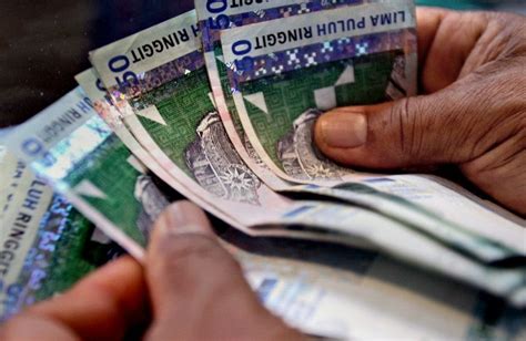 Diskon besar untuk hotel & akomodasi di kuala lumpur, malaysia. Socso: File complaints against employers who fail to pay ...