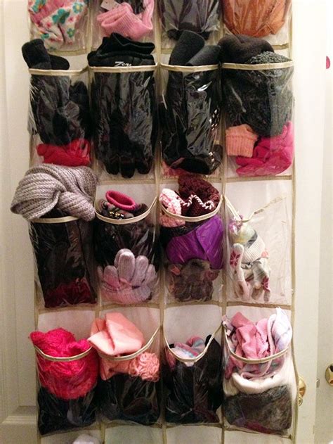 This idea is very suitable for you who don't have a lot of space on the walls for mounting hat racks. Winter Hat & Scarf Storage