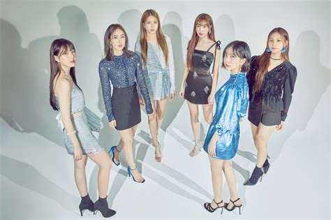 It was released in three versions: 190906 GFriend Japan 1st Full Album "Fallin' Light ...