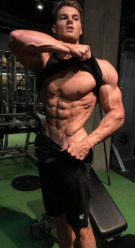 Carlton loth takes us through one of his favorite ab workouts that keep him shredded all year long. Carlton Loth #maleathlete | Bodybuilders, Bodybuilding ...