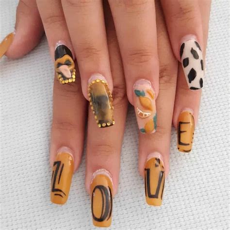 16 diseños de uñas inspirados en san valentín. Diseño De Uñas 2020 Piel Morena - 12 Colores De Unas Que Son Per Fec Tos Para Morenas / 13:51 ...