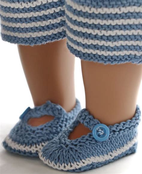 Ich hatte diese art kleid davor schon für meine tochter genäht und den schnitt. Strickmuster für puppenkleider (mit Bildern) | Puppenkleidung, Stricken für puppen ...