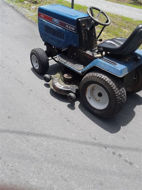 Look at the end of the mowing season for sales as with many tools and devices, lawn mowers tend to go on sale at the. Lowe's riding lawn mower tractor 19hp 46" deck runs an ...