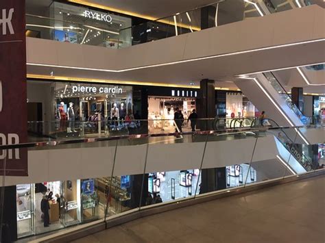 חוות דעת על ‪Galleria Minsk‬ - מינסק, בלארוס - Tripadvisor
