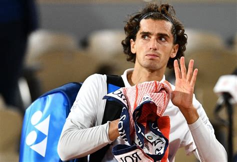 Der deutsche kämpft gegen den russen karen khachanov um die erste goldmedaille für den. Tennis. Pierre-Hugues Herbert veut reprendre son élan ce ...