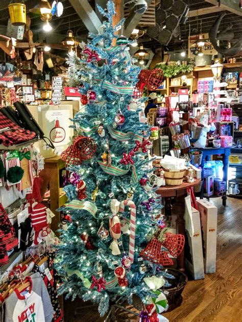 Is an american chain of restaurant and gift stores with a southern country theme. Old Neko: 2019 Christmas Trees at Cracker Barrel