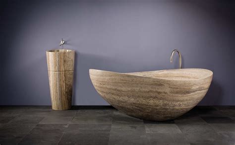 Stone forest's artists bring out the natural, stately beauty of the materials, giving each bathtub a quiet, elegant feel. Papillon Bathtub In Silver Travertine, Stone Forest ...