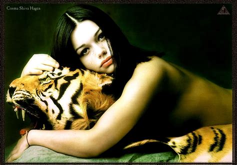Letztes jahr provozierte cosma shiva hagen (33) eine kleine sensation: Redefining the Face Of Beauty : BEAUTIFUL GERMAN GAL'S!