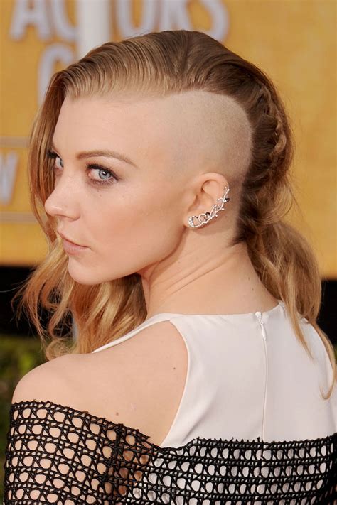 Though the definition of hairstyle for woman has been changing since centuries, women nowadays love to experiment with different hairstyles. Weird Celebrity Hairstyles - Celebrities with Edgy Hair