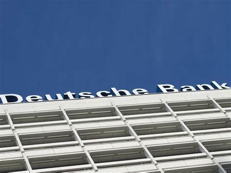 Das telefonbuch kann mit 20 adressen antworten! Derivate-Prozess: Wenig Risiko - für Deutsche Bank ...