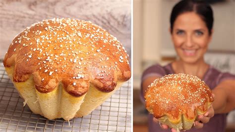 Today.com — it wouldn't be easter without sweet bread to dip into coffee first thing easter morning and stirred into chamomile last thing on easter night.april 2, 2021, 12:32 pm utc / source: Laura Vitale Easter Bread / Easter Menus By Laura Vitale ...