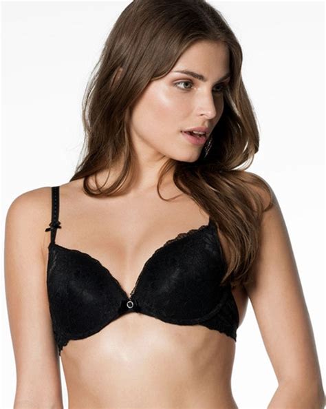 7 Best Bras for Small Breasts that Women Need to Know ...