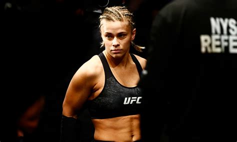 Paige vanzant official sherdog mixed martial arts stats, photos, videos, breaking news, and more for the flyweight fighter from united states. Paige VanZant Keen to Fight Britain Hart on Her BKFC Debut - EssentiallySports