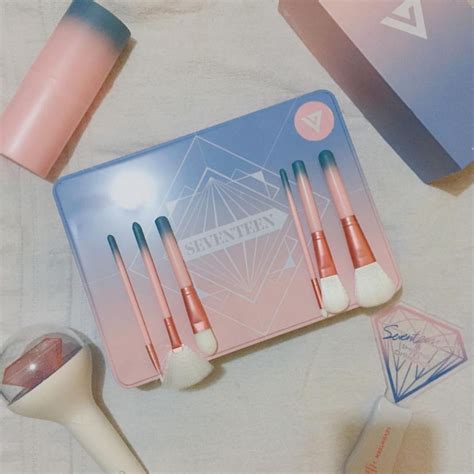 Pantone, the color experts, named serenity, a kind of baby blue, and rose quartz, a dusty pink, its colors of the year. Rose Quartz and Serenity Seventeen Lightstick in 2020 ...