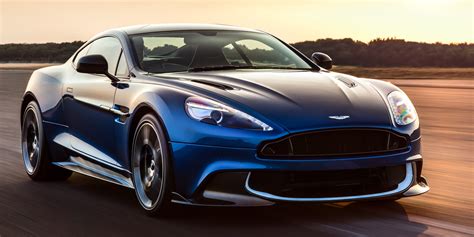 The big v is a masterpiece of proportion, commandingly blending elegance, power, and purpose. 2018 - Aston Martin - Vanquish S - Vehicles on Display ...