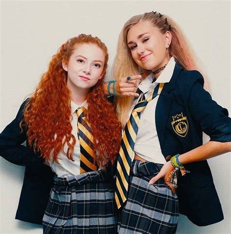 Francesca angelucci capaldi is an american actress, who is best known for her role as chloe james in the disney channel sitcom dog with a blog. Francesca Capaldi and Emily Skinner 💕 (With images ...