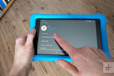 You can lock down your amazon fire device in one of two ways. How to Set Parental Controls on Your Amazon Fire Tablet ...