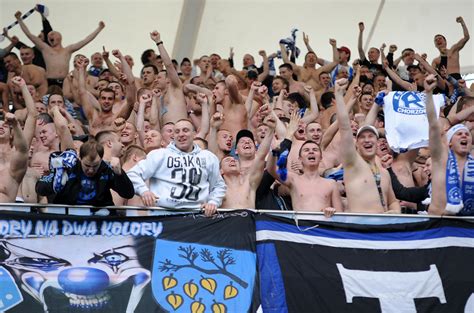 Ruch chorzów wyniki na żywo, rezultaty, terminarze. Il sabato ha inizio: Legia Warszawa - Ruch Chorzow 2.04.11