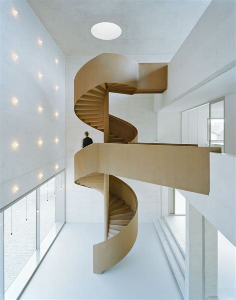 He was born in tudela, spain, and won the pritzker prize for architecture in 1996. Pin on Stairs