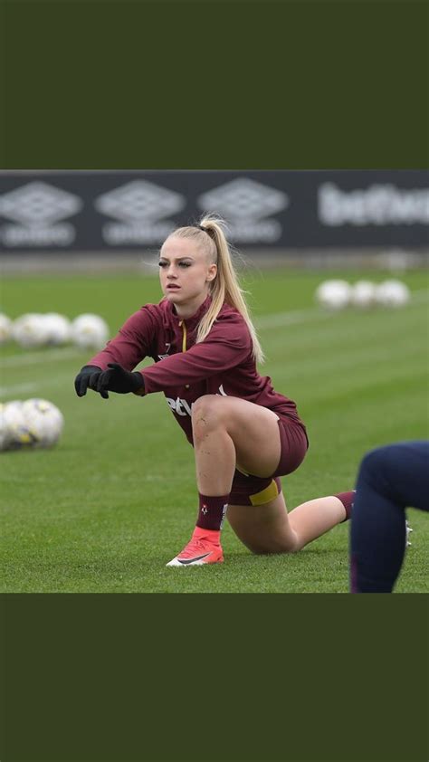 She previously played for bsc yb frauen of the nationalliga a. Alisha lehmann : soccerbabes