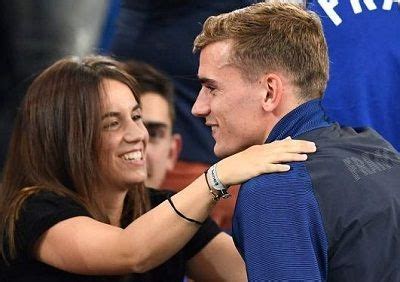Antoine griezmann profile, wife, family, age, transfer, net worth, and club career. Erika Choperena Wiki, Age (Antoine Griezmann's Wife) Bio ...