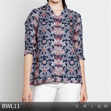 Kini hadir model baju batik wanita kantor yang modern & lengan panjang ❤. 74 Desain Baju Batik Wanita Lengan Panjang Modern | Desaprojek